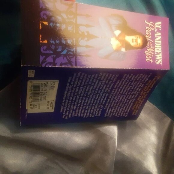 V.C. Andrews complete Landry 5 book set, Ruby, Hidden Jewel, All That Glitters - Picture 6 of 6